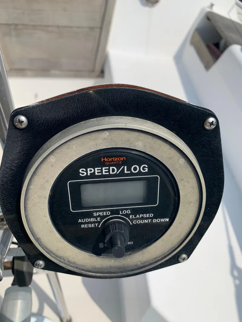 Slide: The Image of Alt text: 1987 Catalina 30 Tall-Rig Horizon speed/log gauge on boat dashboard. - 15