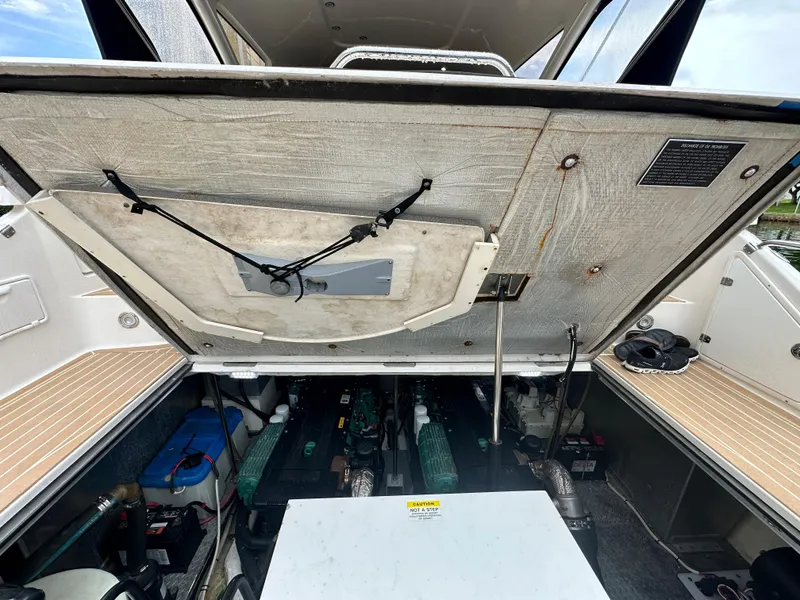 Slide: The Image of 2007 Regal 4460 Commodore engine compartment with open hatch. - 26