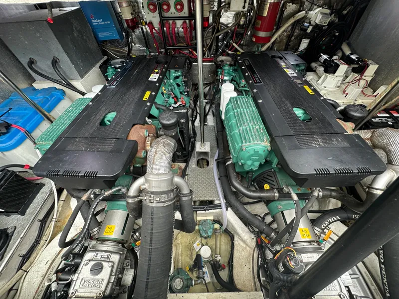 Slide: The Image of Regal Commodore 4460 2007 - 56