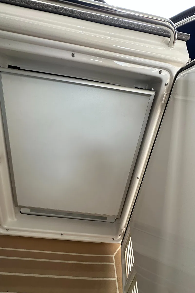 Slide: The Image of Regal Commodore 4460 2007 - 62