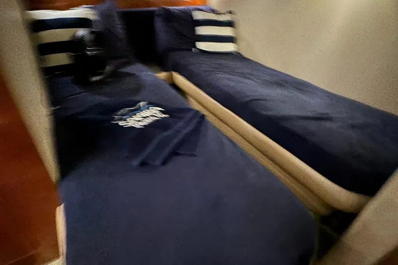 Slide: The Image of Regal Commodore 4460 2007 - 68