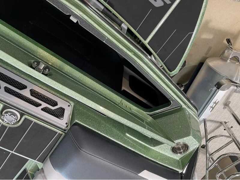 Slide: The Image of Supra SA400 2024 - 15