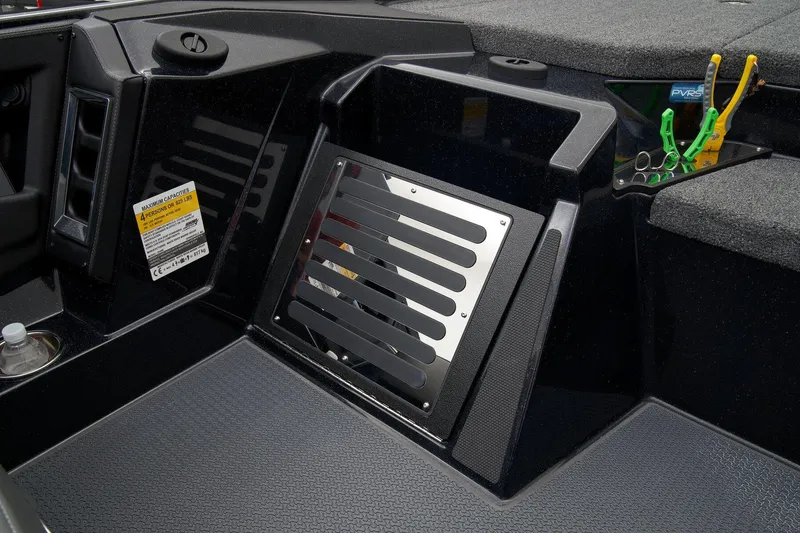 Slide: The Image of Ranger Z520R Ranger Cup Equipped 2024 - 27