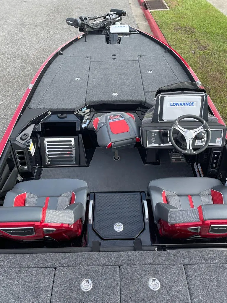 Slide: The Image of 2024 Ranger Z520R Ranger Cup Equipped boat interior with advanced navigation system. - 3