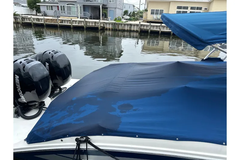 Slide: The Image of Sea Ray SDX 290 Outboard 2017 - 63