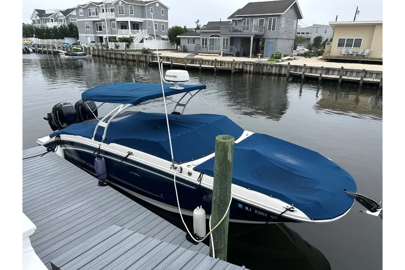 Slide: The Image of Sea Ray SDX 290 Outboard 2017 - 2