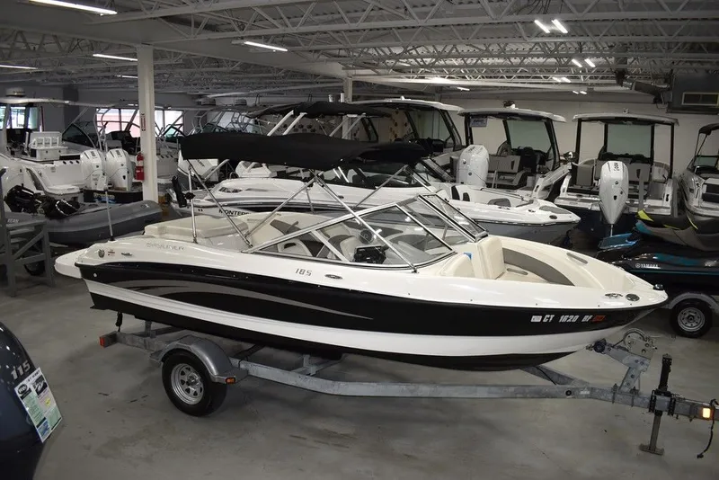 Slide: The Image of Bayliner Bowrider 185 2010 - 2