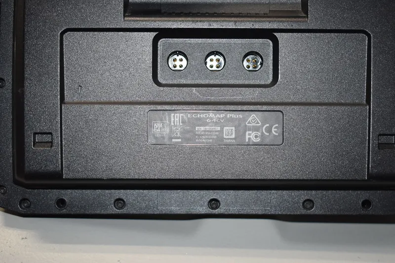 Slide: The Image of Bayliner Bowrider 185 2010 - 41