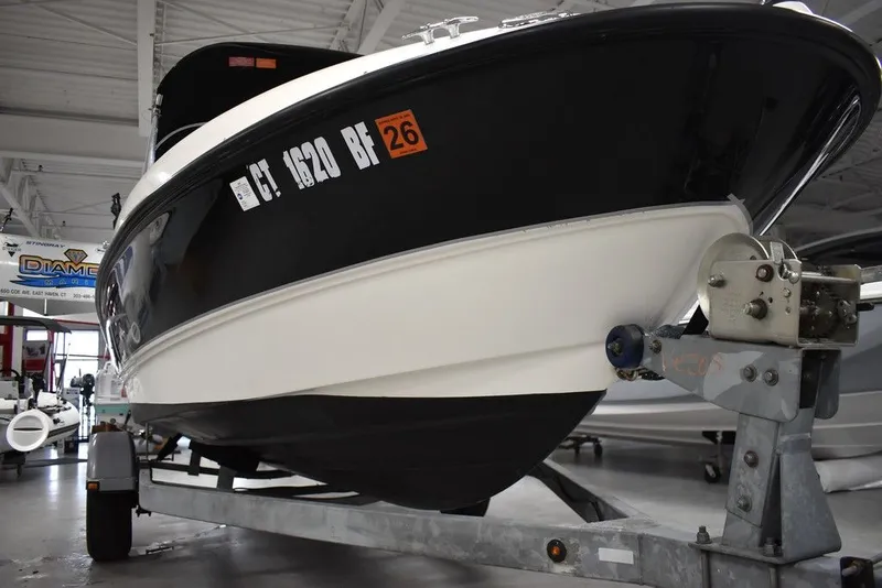 Slide: The Image of Bayliner Bowrider 185 2010 - 54