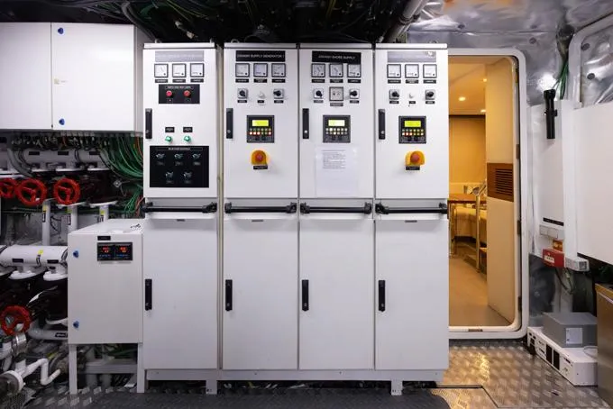 Slide: The Image of Engine Room - 107