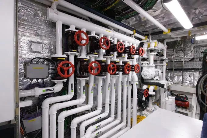 Slide: The Image of Engine Room - 109