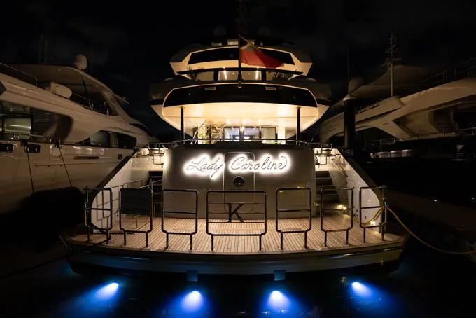 Slide: The Image of Stern at Night - 118