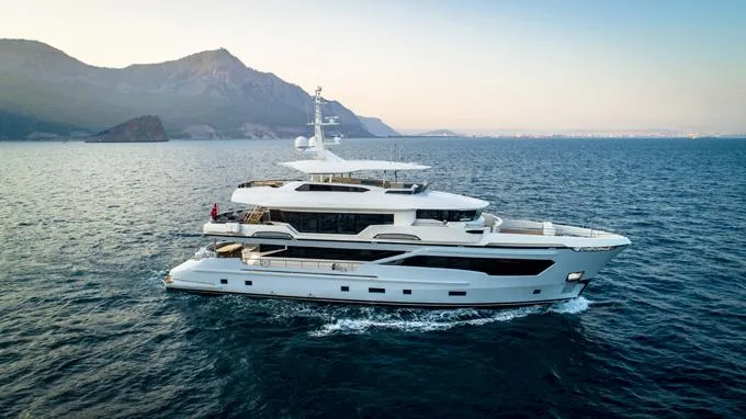 Slide: The Image of Starboard Side Profile - 119
