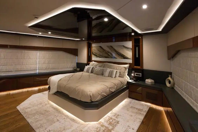 Slide: The Image of Master Suite - 16