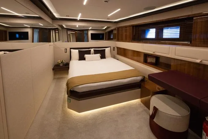 Slide: The Image of Port Double Size Cabin - 39
