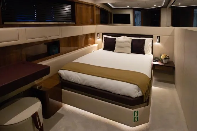 Slide: The Image of Stbd Double Size Cabin - 42