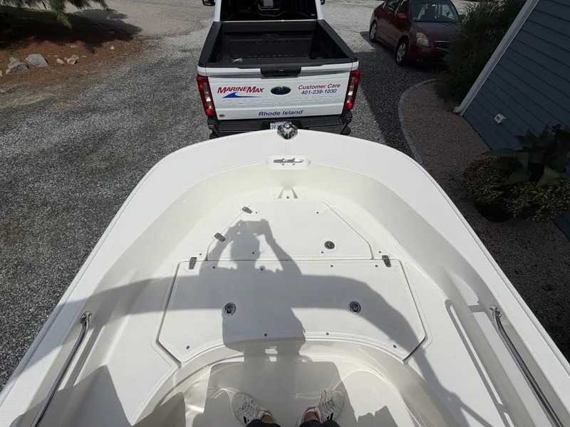 Slide: The Image of Boston Whaler 170 Montauk 2027 - 14