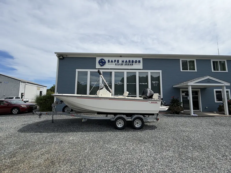 Slide: The Image of Boston Whaler 190 Montauk 2027 - 17