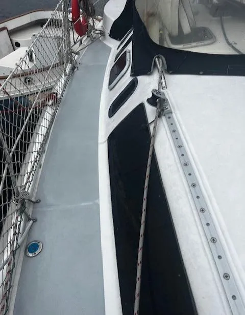 Slide: The Image of HUNTER 410 - 23