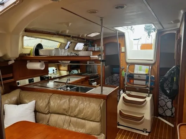 Slide: The Image of HUNTER 410 - 41