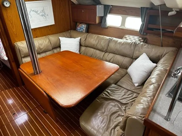 Slide: The Image of HUNTER 410 - 42