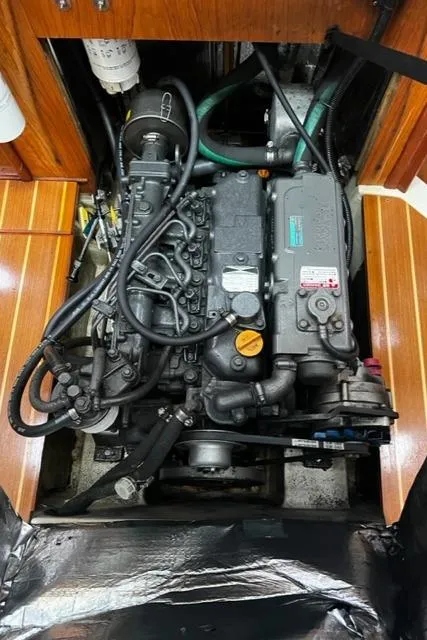 Slide: The Image of HUNTER 410 - 77