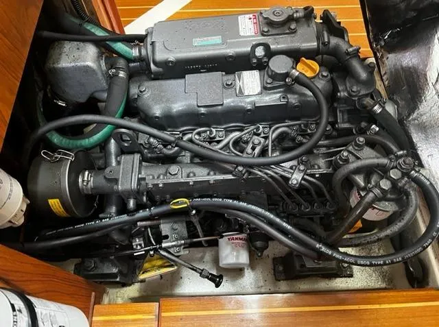 Slide: The Image of HUNTER 410 - 78