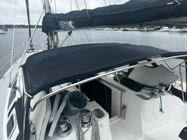 Slide: The Image of HUNTER 410 - 9