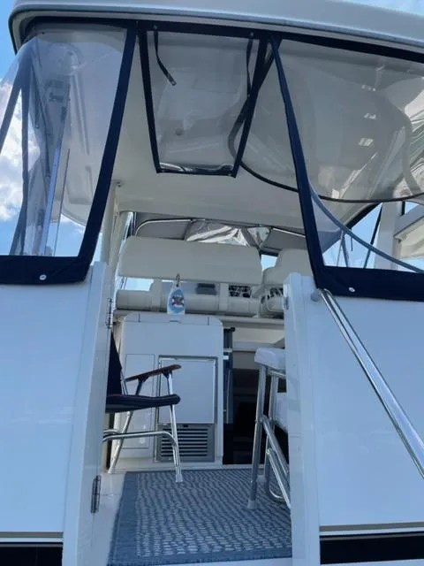 Slide: The Image of Carver Yachts 356 Aft Cabin Motor Yacht 1999 - 18