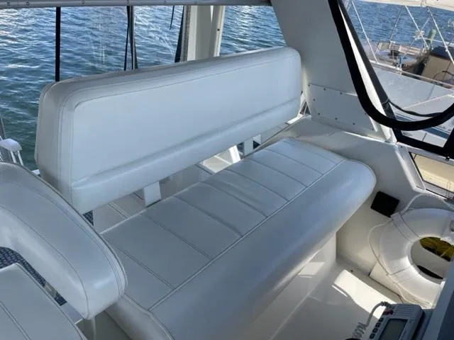 Slide: The Image of Carver Yachts 356 Aft Cabin Motor Yacht 1999 - 25