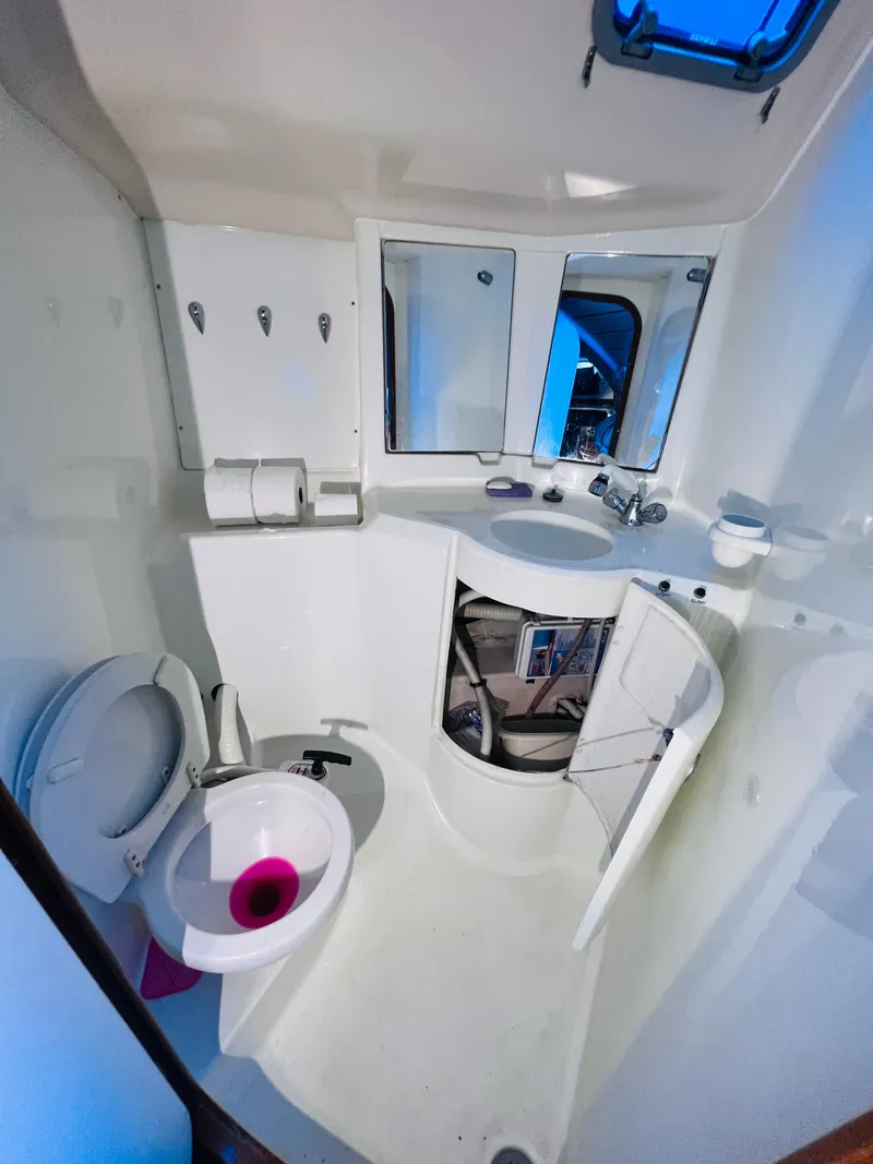 Slide: The Image of Beneteau Oceanis 351 1997 - 9