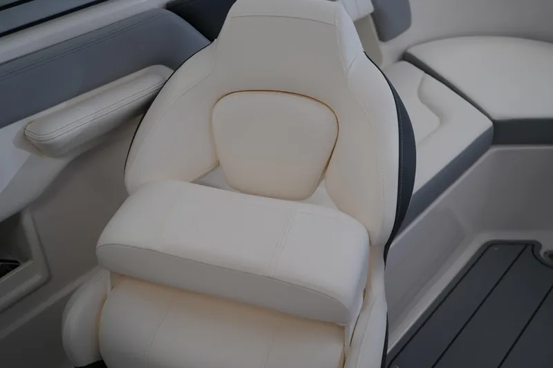 Slide: The Image of 2024 Chaparral 23 SSi OB boat seat, white upholstery, modern design. - 22