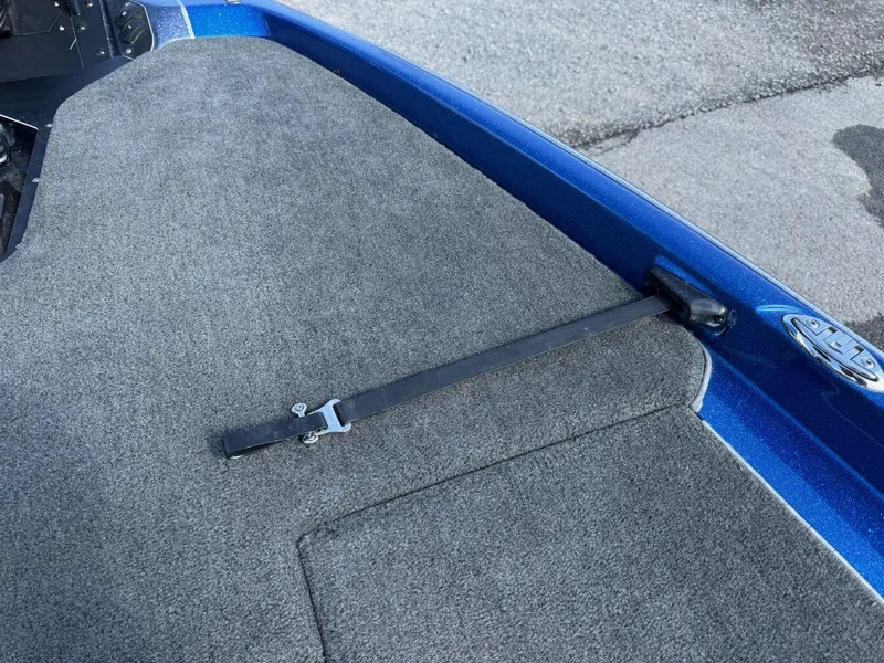 Slide: The Image of Skeeter ZXR20 2024 - 10