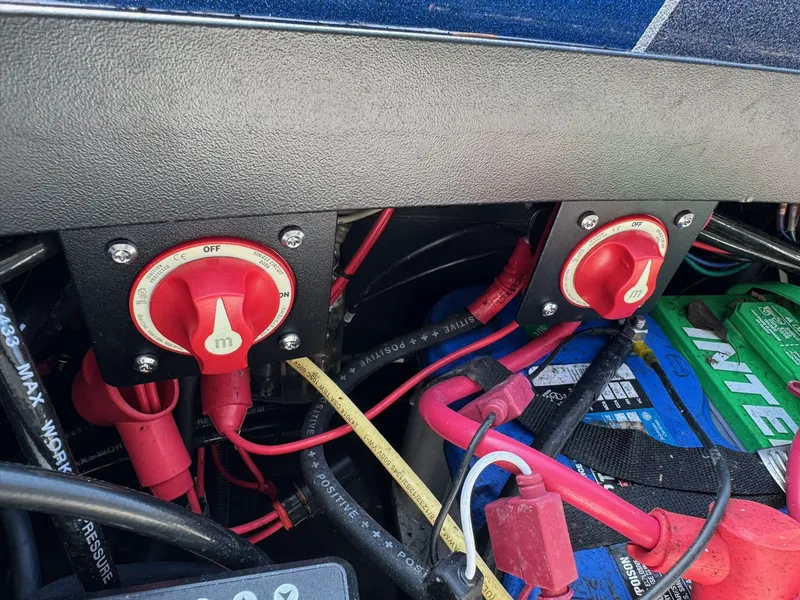 Slide: The Image of Skeeter ZXR20 2024 - 19