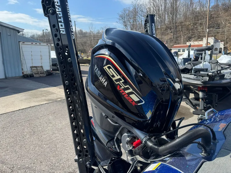 Slide: The Image of Skeeter ZXR20 2024 - 23