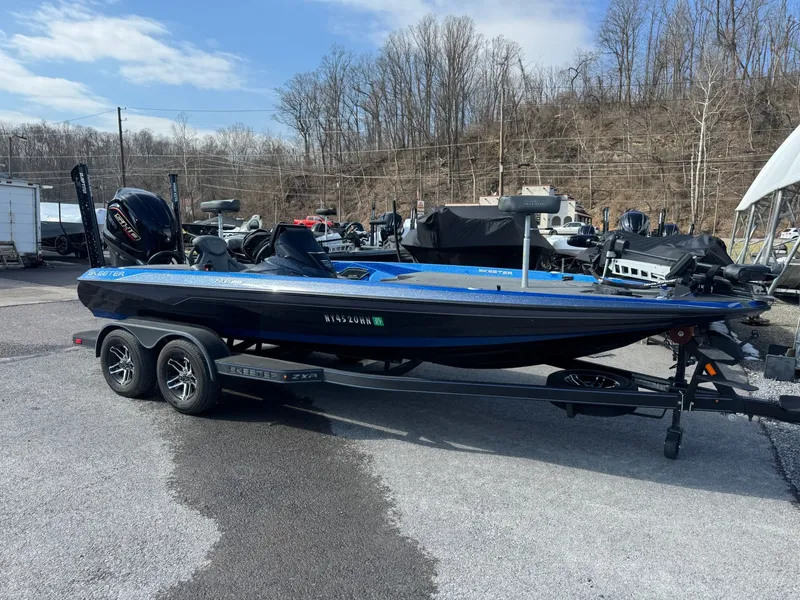 Slide: The Image of Skeeter ZXR20 2024 - 36