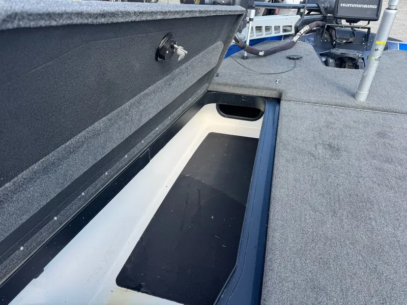 Slide: The Image of Skeeter ZXR20 2024 - 6