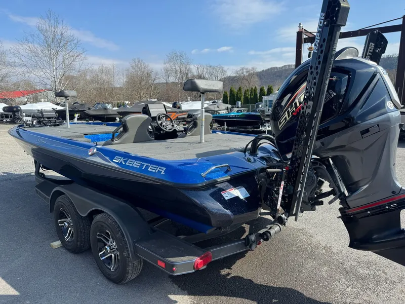 Slide: The Image of Skeeter ZXR20 2024 - 8