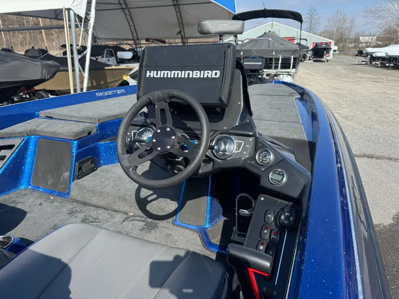 Slide: The Image of Skeeter ZXR20 2024 - 9