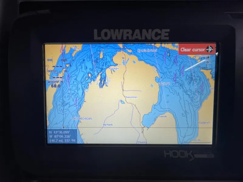 Slide: The Image of Lowrance GPS display on a 2023 Berkshire 22CL CTS boat. - 13