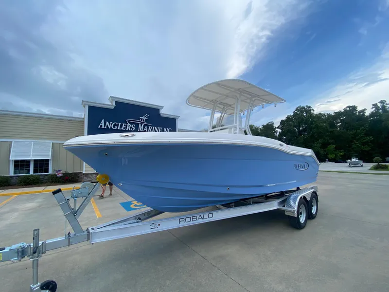 Slide: The Image of 2024 Robalo 202 EXPLORER boat on trailer at Anglers Marine dealership. - 5