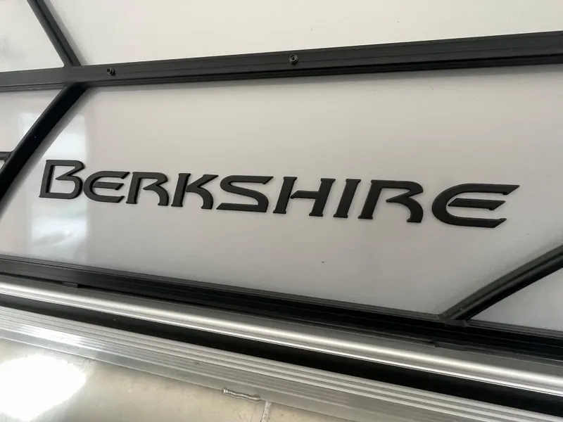 Slide: The Image of 2023 Berkshire 22RFX CTS logo on boat exterior - 7
