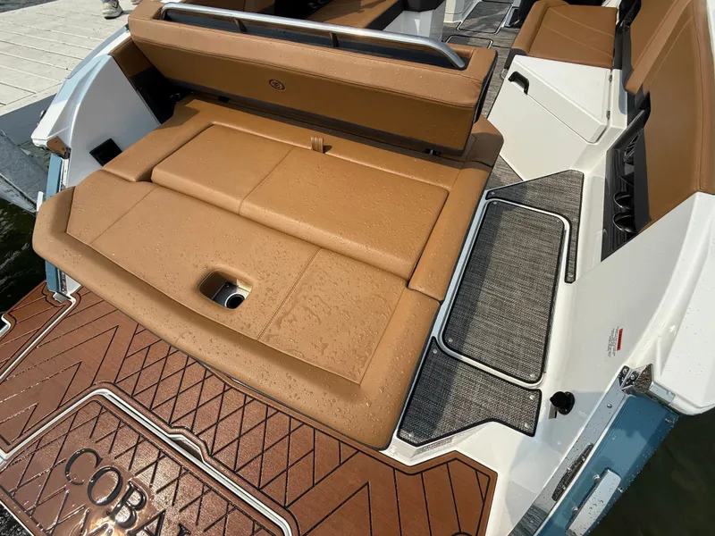 Slide: The Image of Cobalt R8 2024 - 189