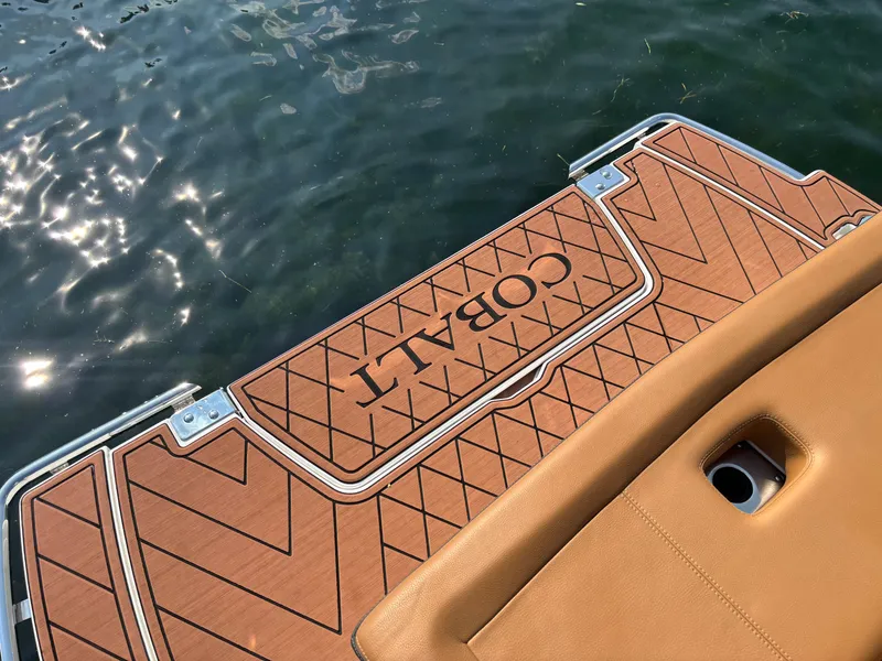 Slide: The Image of Cobalt R8 2024 - 203