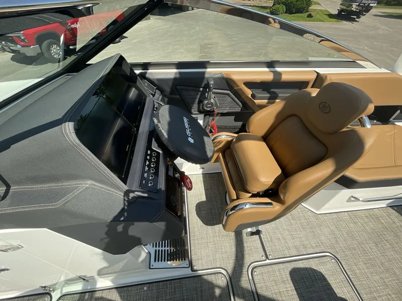 Slide: The Image of Cobalt R8 2024 - 270