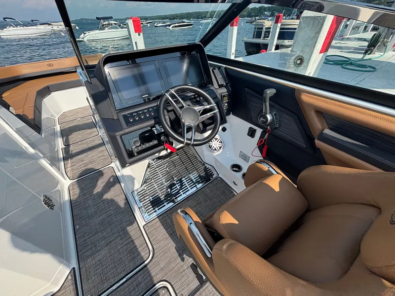 Slide: The Image of Cobalt R8 2024 - 248