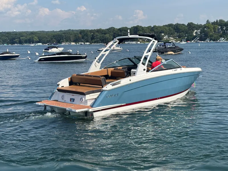 Slide: The Image of Cobalt R8 2024 - 194