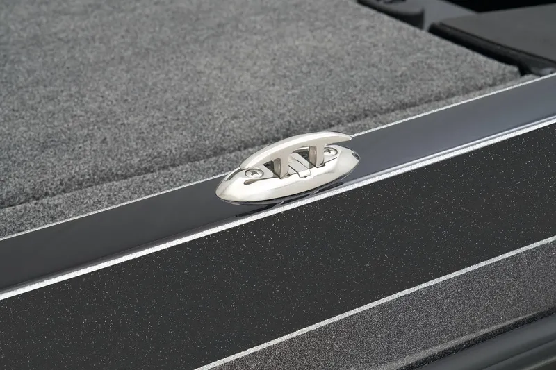 Slide: The Image of Ranger Boats Z520R Ranger Cup Equipped 2024 - 44