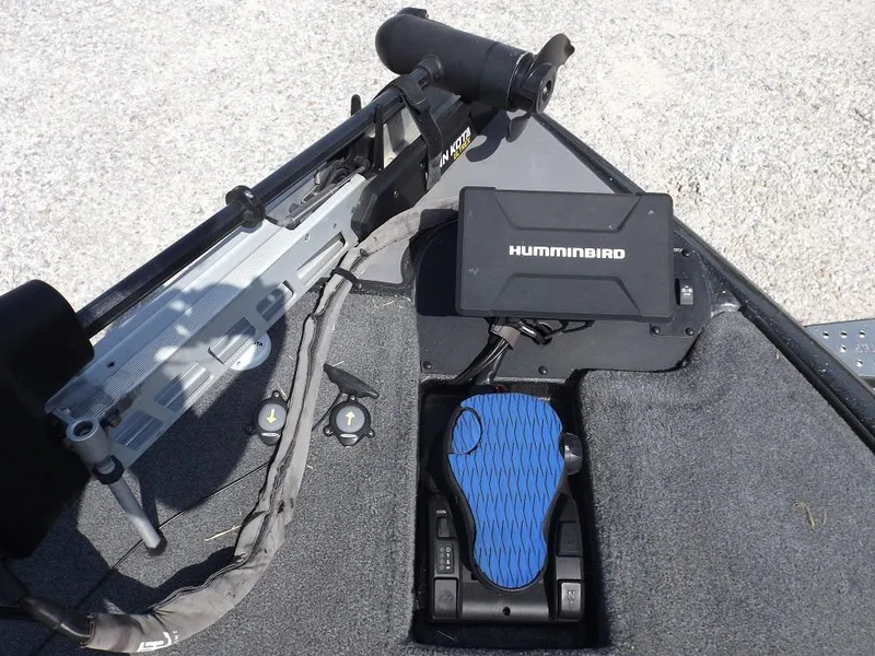 Slide: The Image of 2020 Falcon Boats 21TE with Humminbird fish finder and trolling motor. - 4