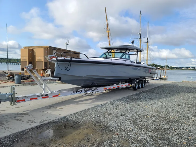 Slide: The Image of Axopar 37 Sun Top 2021 - 11